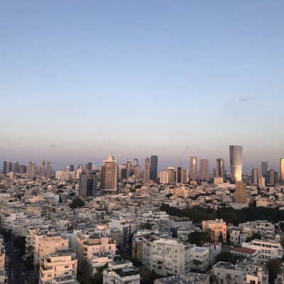 Tel Aviv (81) 3