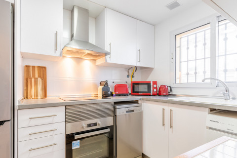 02eb47cc 11ae 4128 9bf4 9bf5ca24272e 2