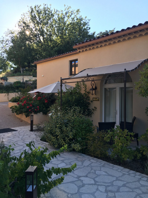 Domaine Des Sources Luberon (1)