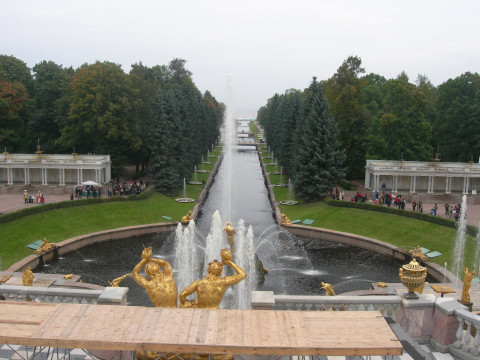 Peterhof Kanaal 2