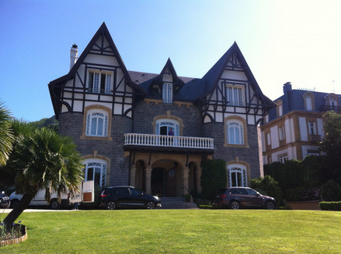 San Sebastian (10) 3