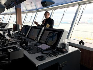 Ms Koningsdam Brug (1)