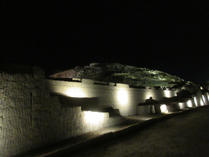 Huaca Pucclana Nacht (2)
