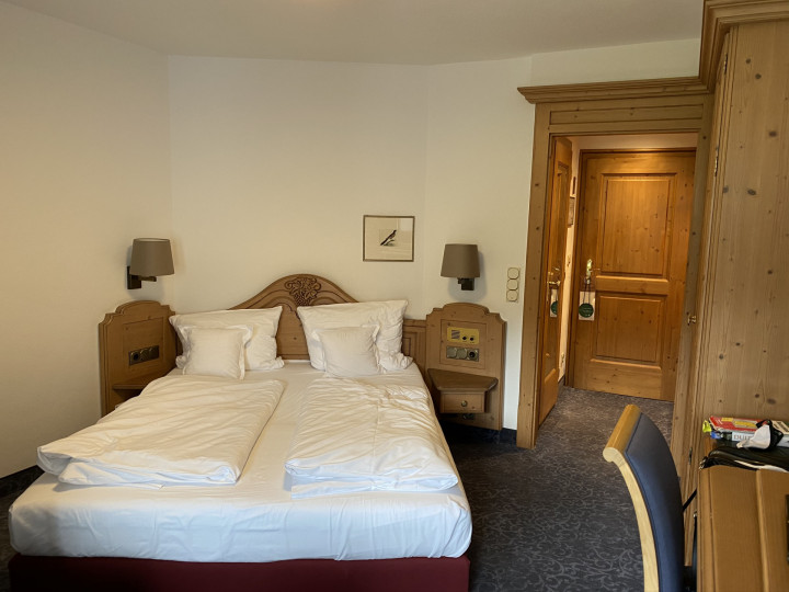 Kamer hotel Traube Tonbach in het Zwarte Woud